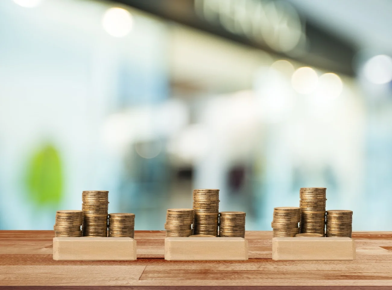 Invertir todo de golpe VS. invertir poco a poco.